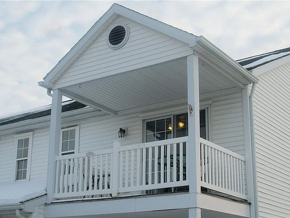 3rd image of 4330 Berkley Pl