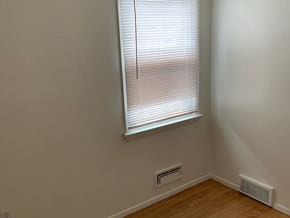 2nd image of 206-208 Washington St #17
