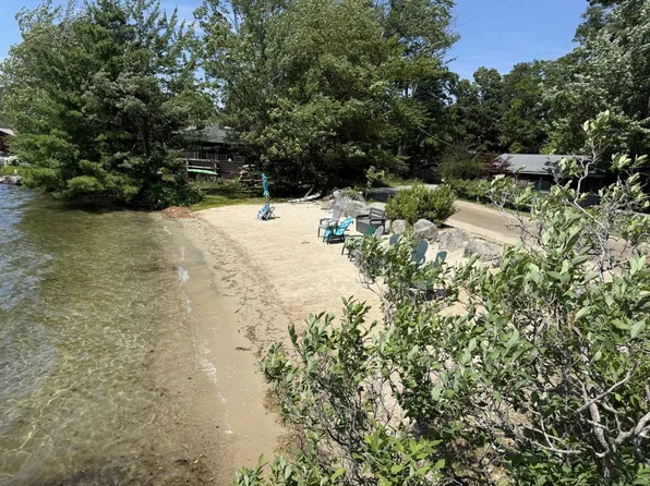 2 Golden Shores Lane #10, Holderness, NH 03245