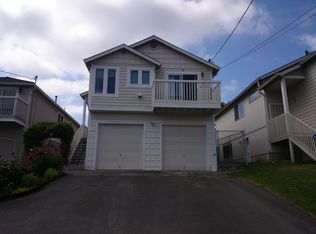 3935 S Cloverdale St, Seattle, WA 98118