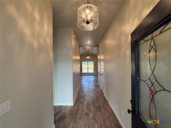 3rd image of 6001 Aquilla Dr
