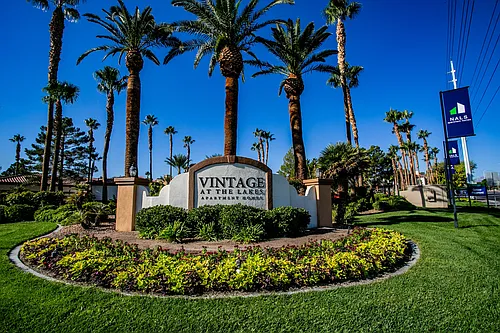 Vintage at The Lakes Apartments Photo 1