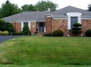 1554 Happy Valley Rd, Crown Point, IN 46307