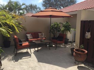 217 Old Meadow Way, Palm Beach Gardens, FL 33418