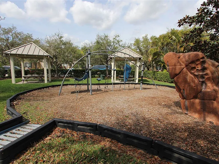 11717 Crawford Parrish Ln — Photo 35