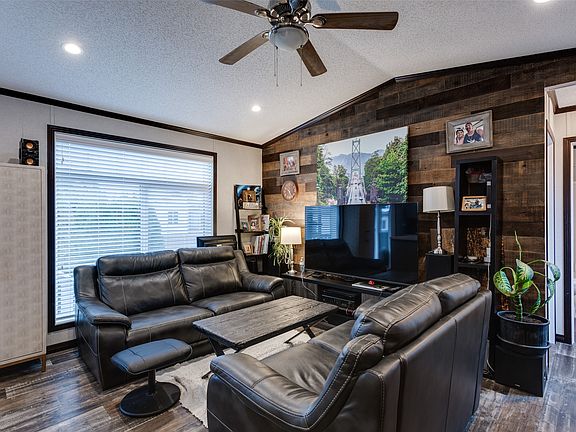 3rd image of 1133 Findlay Rd Unit 47