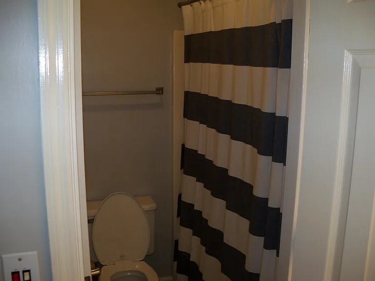 1224 Lenny Ln — Photo 8