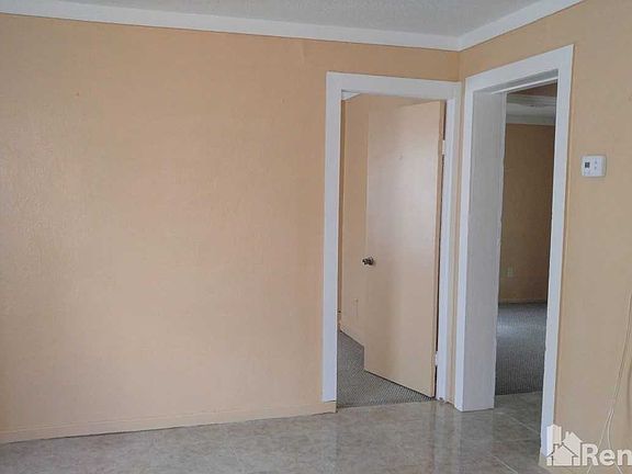 3rd image of 702 Hazel Ave