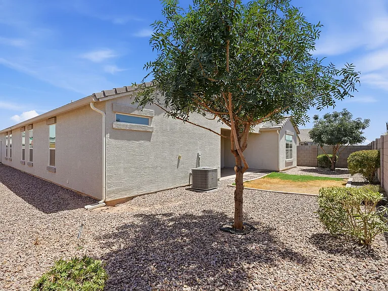 38213 W San Clemente St — Photo 44