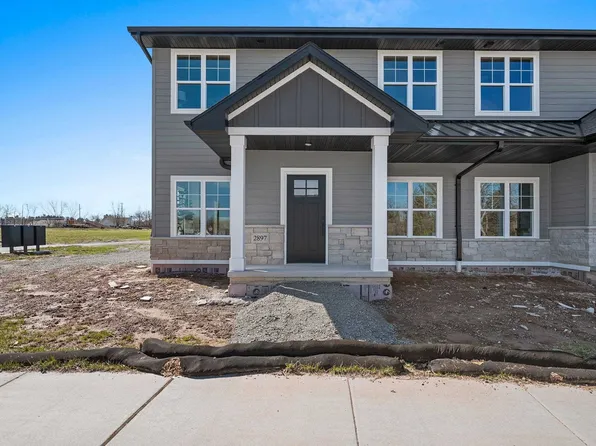 2897 Howard Cmns, Green Bay, WI 54313