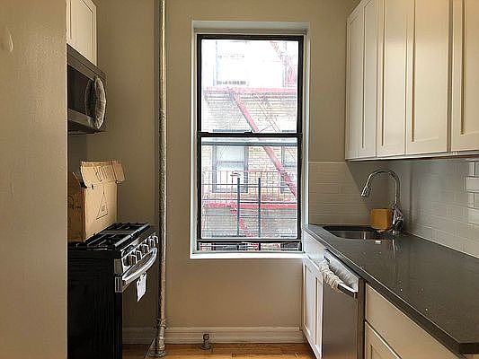 2nd image of 551 W 170th St APT 36