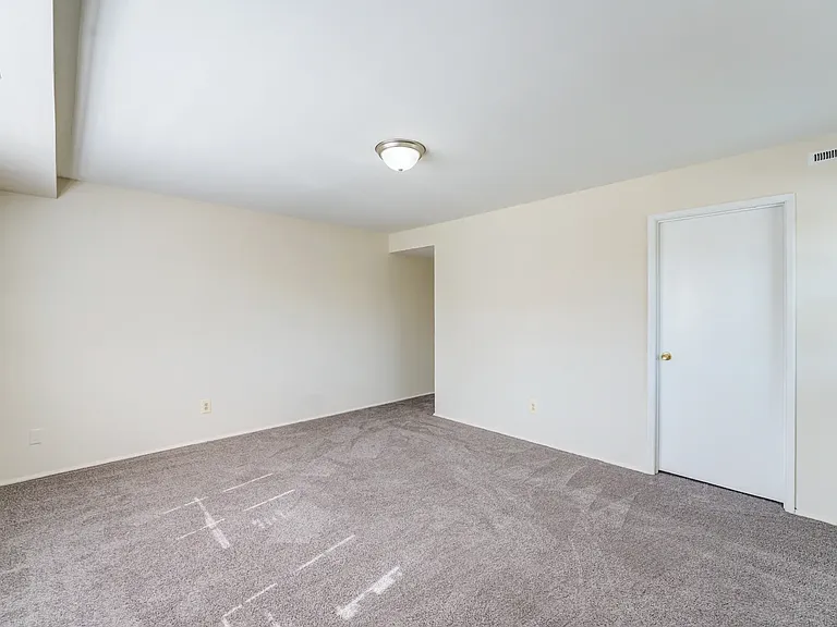 6660 Sanzo Rd — Photo 13