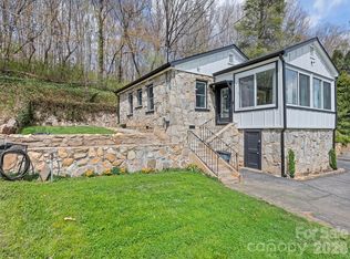 659 Golf Course Rd, Waynesville, NC 28786