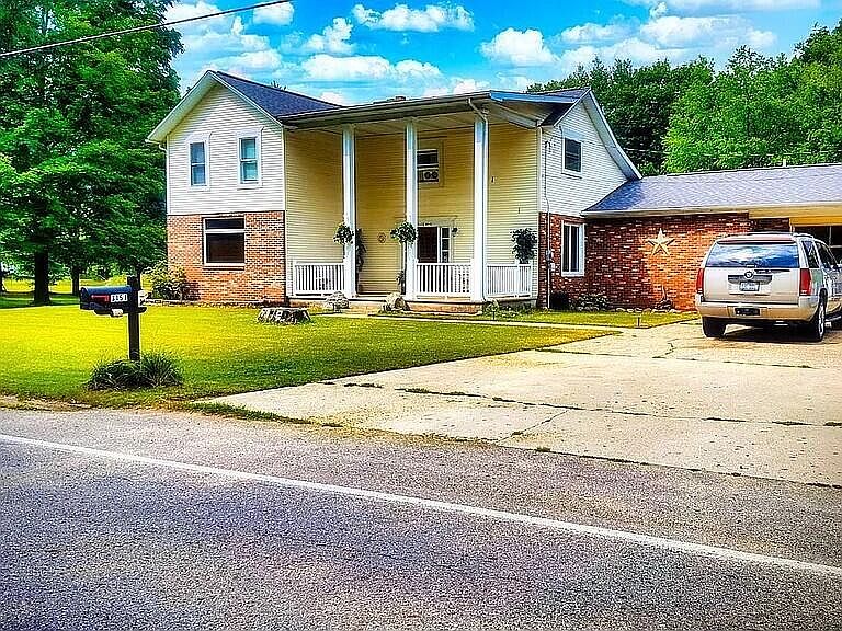 1st image of 3151 Babylon Rd