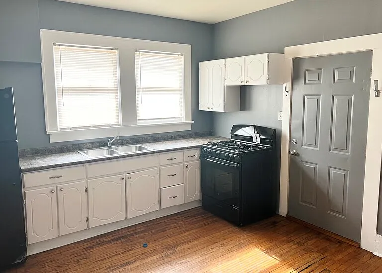 410 Egan St #D — Photo 4