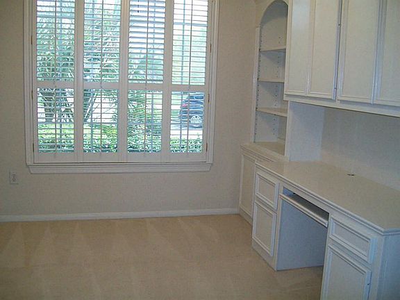 4th image of 1607 N Lago Vista Ct