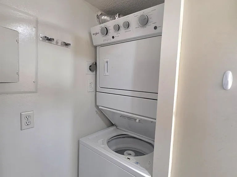 203 Foxtail Dr #B3 — Photo 18
