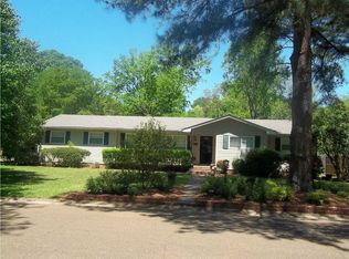704 Newland St, Jackson, MS 39211