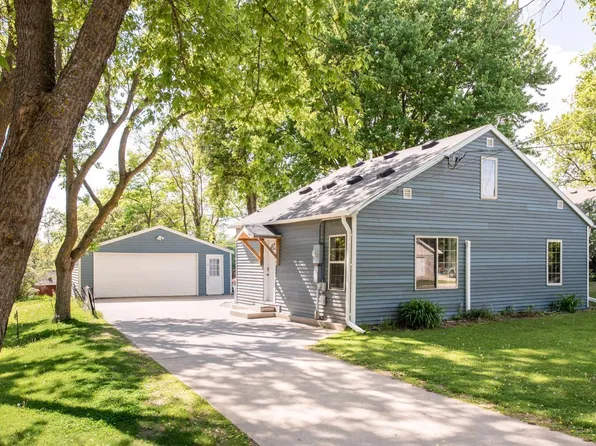 902 Quincy St, Alexandria, MN 56308