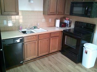 1916 W 3rd St, Lawrence, KS 66044