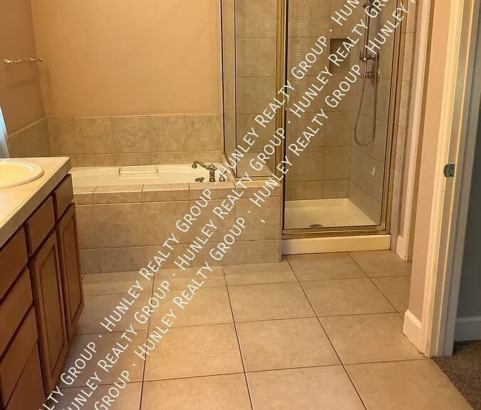 16237 Maricopa Ln — Photo 4