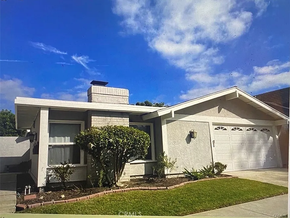 19192 Sierra Isabelle Rd