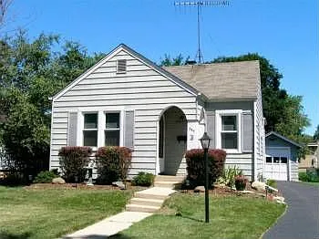 439 Elizabeth St photo 1