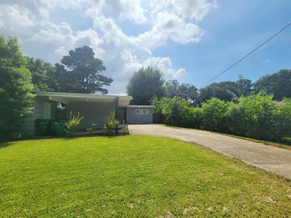 14 Gelbke Dr, Gretna, LA 70053