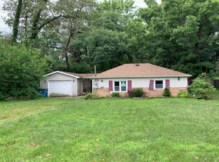 1322 Orchid St SE, Demotte, IN 46310