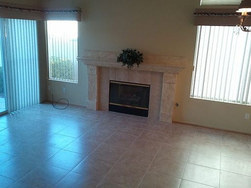 3rd image of 7516 Littleton Ave