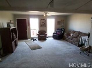 8909 Slate Creek Rd, Rockport, WV 26169