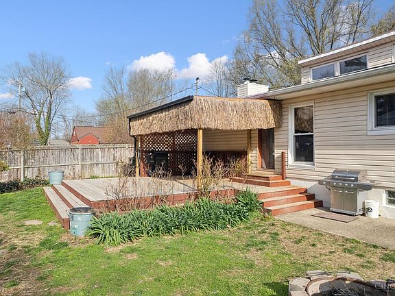 5th image of 3726 Oakwood Dr
