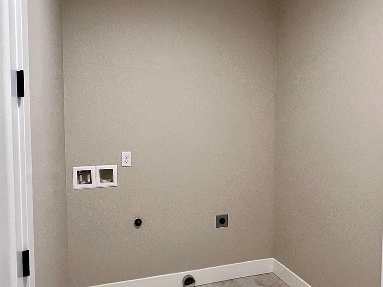 4369 Lolo Way — Photo 10