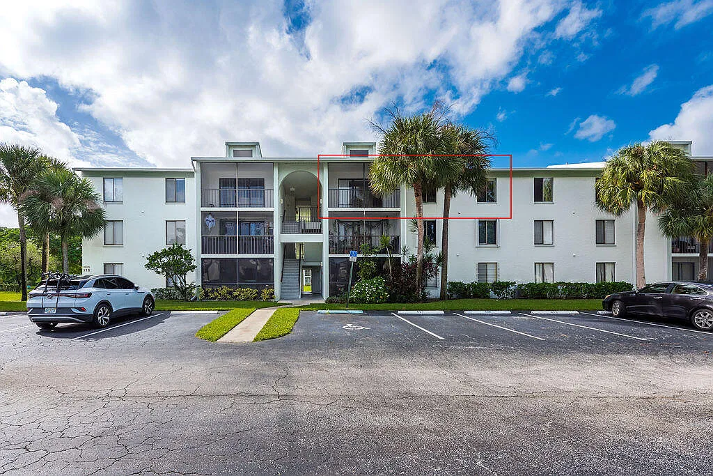 2 bed, 2.0 bath, 1104 sqft, $2,000 — Photo 4