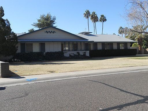 1st image of 301 W Tam Oshanter Dr