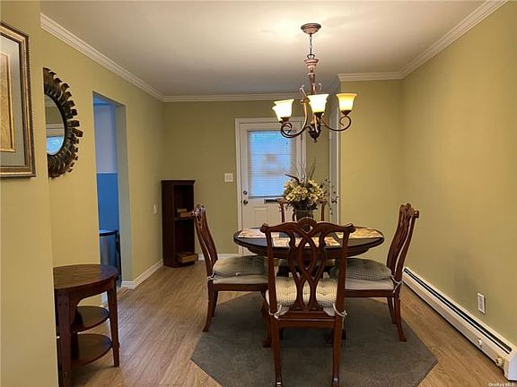4th image of 9 Harbour Ln APT 4A