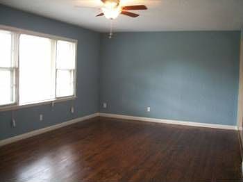 3rd image of 3117 NW Liberty Ave
