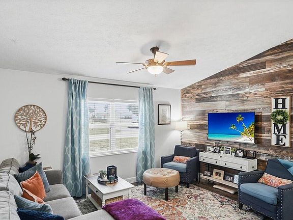 5th image of 3762 SW Lachine Street