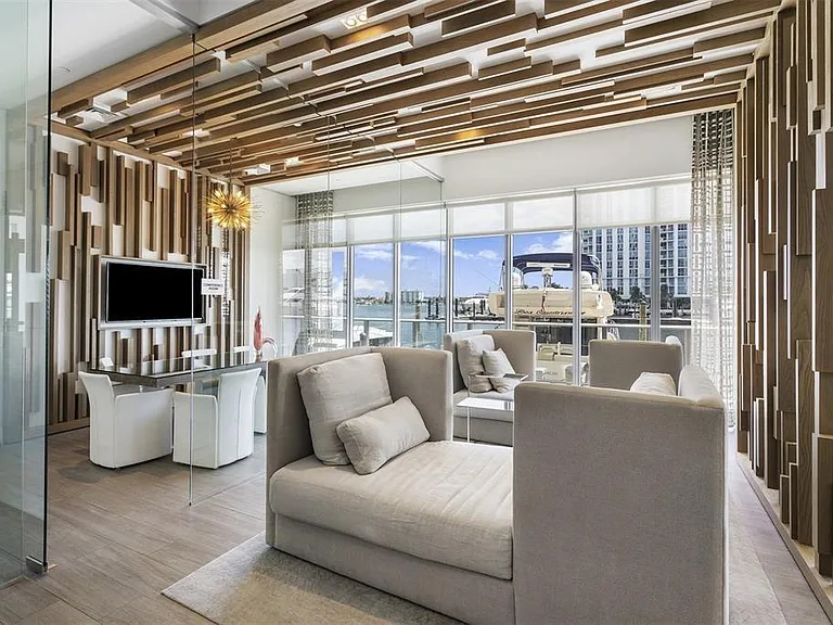 17301 Biscayne Blvd #Penthouse 7 — Photo 50