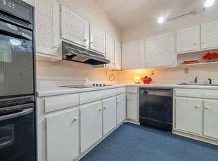 4400 Poplar Ave APT 37, Memphis, TN 38117