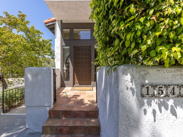 1541 Palisades Dr