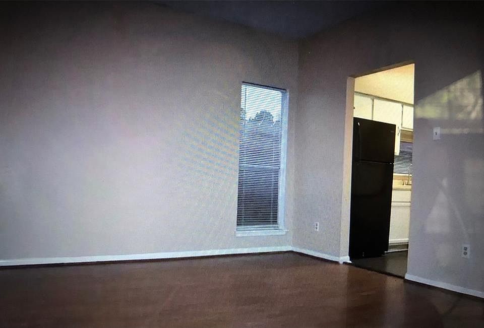 1st image of 10855 Meadowglen Ln APT 701