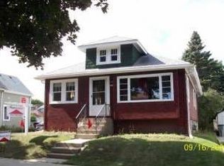3829 S Logan Ave, Milwaukee, WI 53207