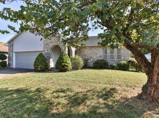 1118 E Woodland St, Springfield, MO 65807
