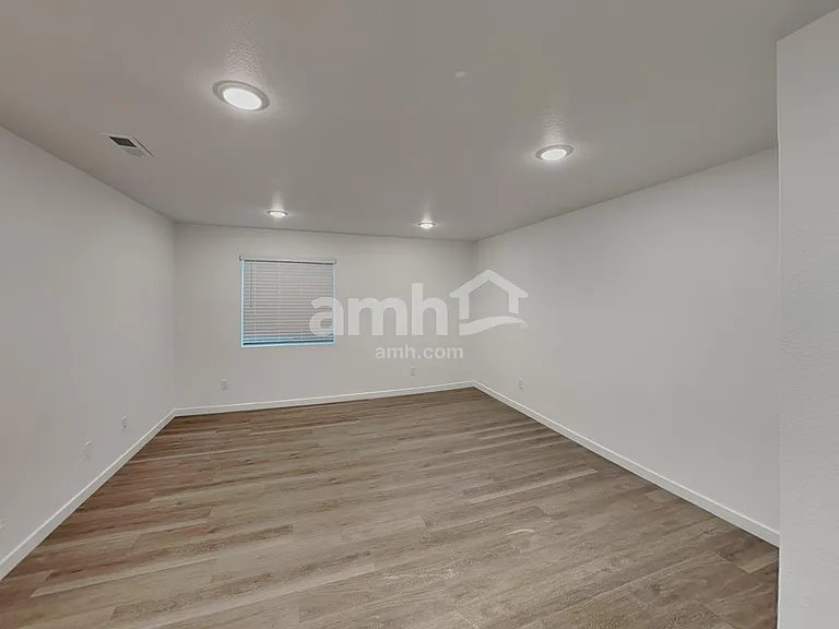 23693 E 3rd Pl — Photo 5