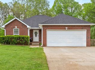 1510 Tylertown Rd, Clarksville, TN 37040