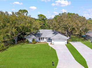 11253 Rabun Gap Dr, North Fort Myers, FL 33917