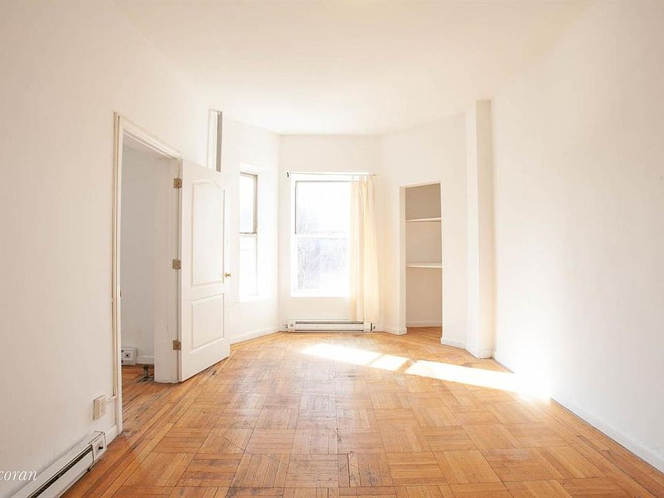 1st image of 361 Tompkins Ave APT 3