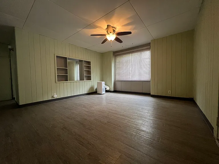 511 Oak St — Photo 14