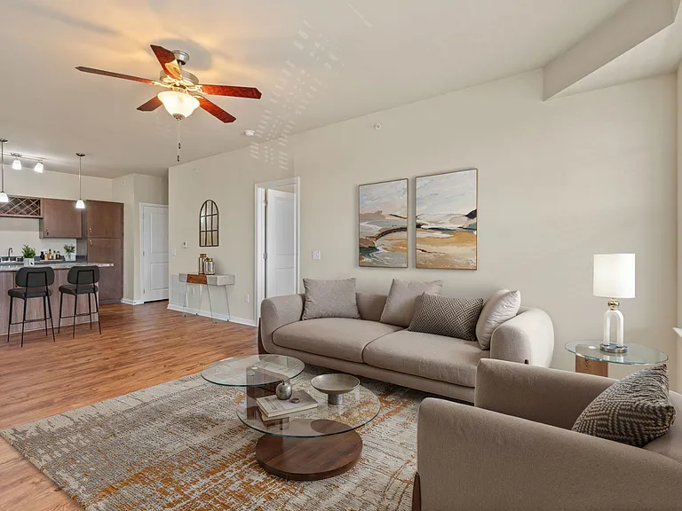 Duncan - 1 Bed / 1 Bath - 857 Sq.Ft.